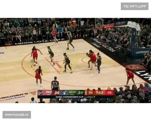 不只会三分！普里查德运球急停回拉，随后突破转身上篮打进